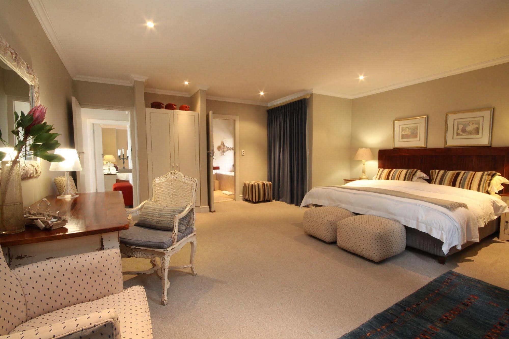 Lavender Manor Guest Lodge Hermanus Buitenkant foto